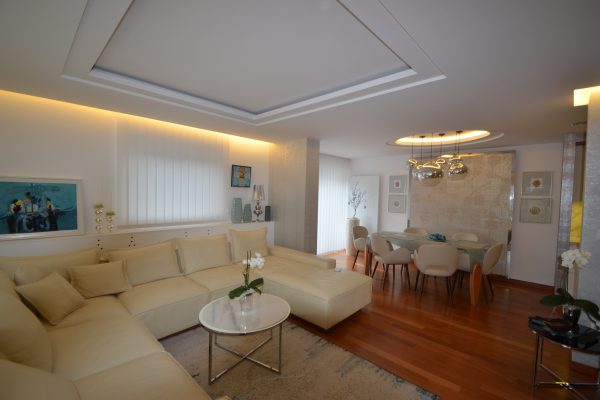 Ikone-web-300px-magenta-02